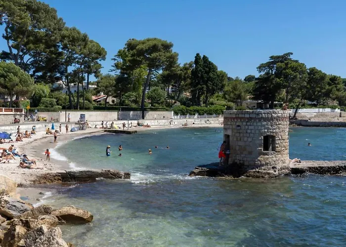 Cozy On The * Antibes